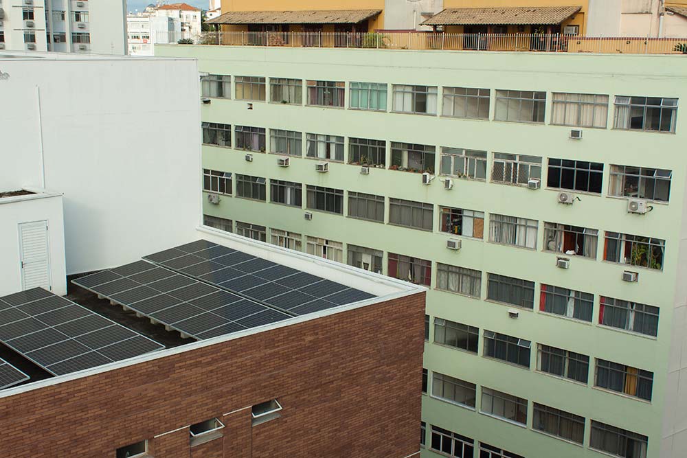 paneles-solares-edificio